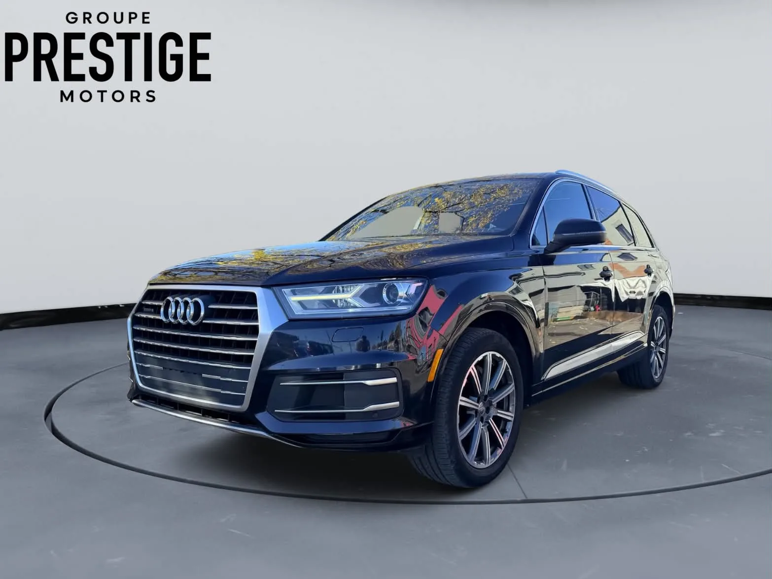 AUDI Q7 2017 - photo 1 of 20